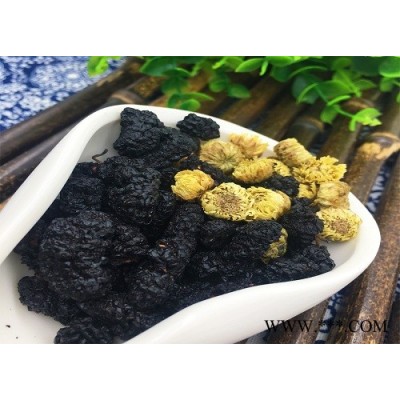 菊花桑葚干泡水喝的功效作用较好的桑葚菊花茶饮 广告）