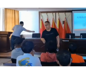 大连果米农业合作社农业知识培训。