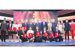 党建引领 提高服务“三农”水平