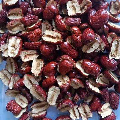 新鲜无核软红枣片 新疆去核灰枣片 零食用品阿胶糕等厂家批发价