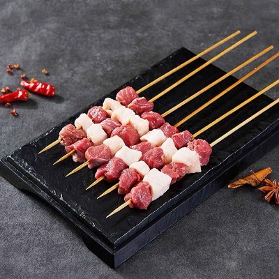烧烤肉串羊肉串牛肉串五花肉串烧烤食材烧烤蒜瓣辣椒肉