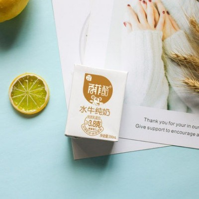 百菲酪水牛纯牛奶200ml*12盒百菲乳业3.8g乳蛋白口感好营养丰富